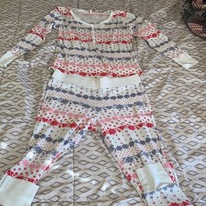 Large grey, pink and red Victoria secret Christmas pajamas set great condition